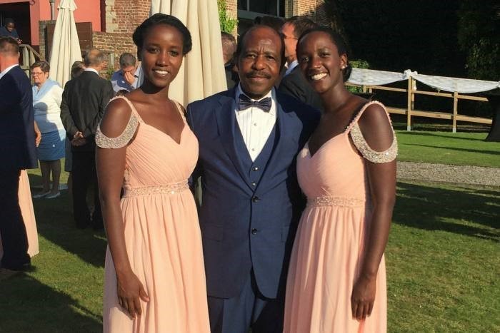 Cette image a un attribut alt vide ; le nom du fichier est https___d1e00ek4ebabms.cloudfront.net_production_35b57f4f-212d-40e2-87ca-3d6ffa6bb563.jpg